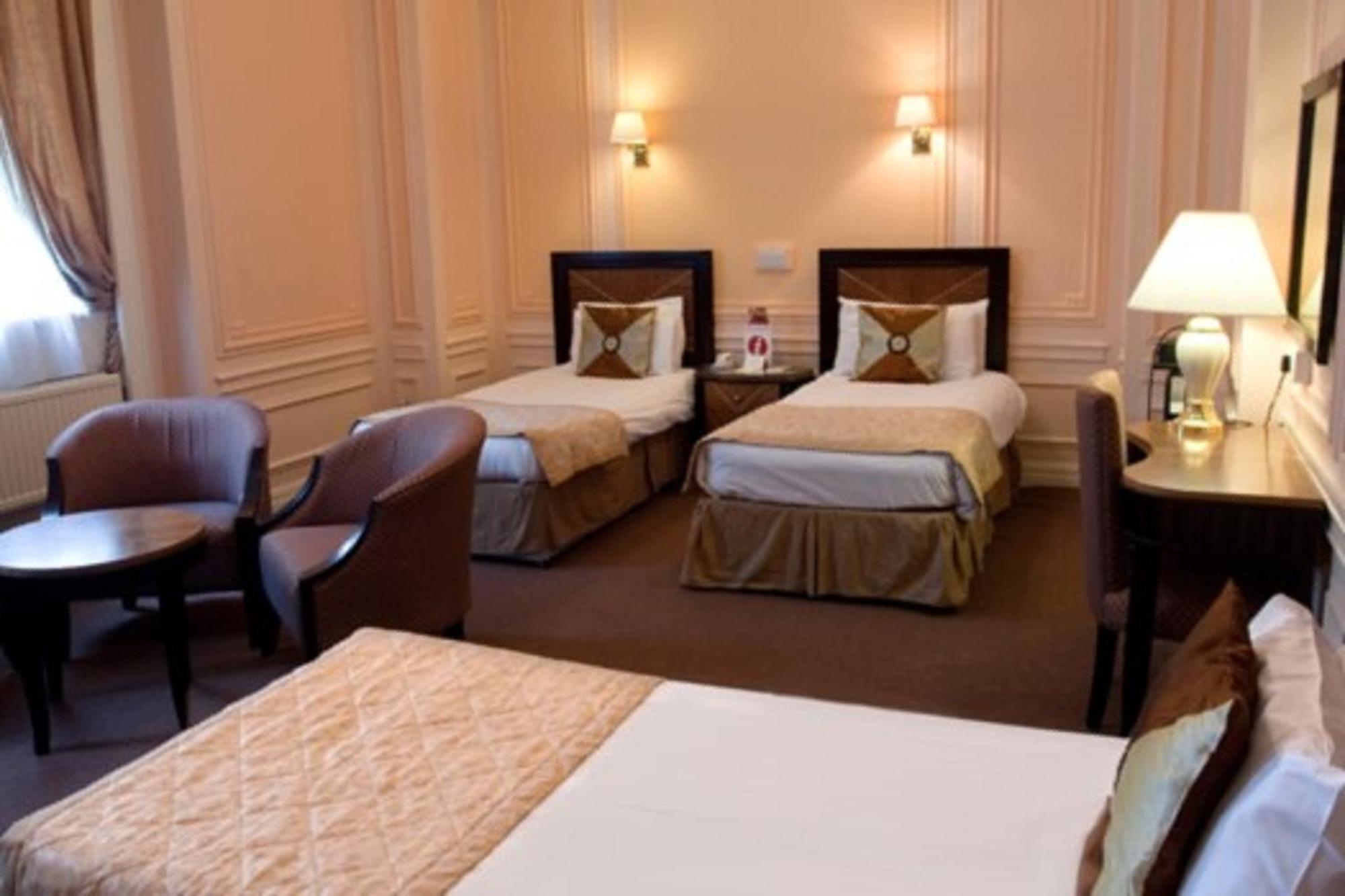 Hotel Adelphi 3*