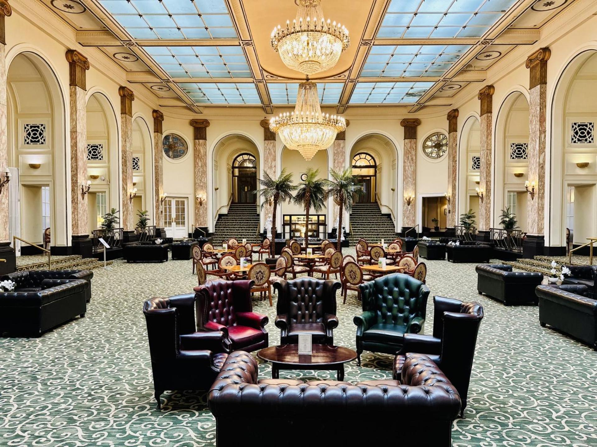 Hotel Adelphi